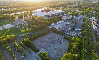 Das Umfeld der Leipziger Red Bull Arena soll mit Blick auf eine deutsche Olympia-Bewerbung umgebaut werden. - Jan Woitas/dpa Das Umfeld der Leipziger Red Bull Arena soll mit Blick auf eine deutsche Olympia-Bewerbung umgebaut werden. - Jan Woitas/dpa