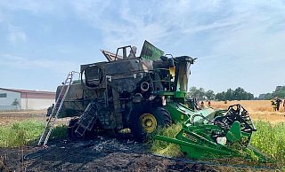 Die Feuerwehr wurde zu einem Brand in Delbrück-Westenholz gerufen. - Ralph Meyer Die Feuerwehr wurde zu einem Brand in Delbrück-Westenholz gerufen. - Ralph Meyer