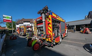 Feuerwehreinsatz an Bielefelder Supermarkt. - Andreas Zobe Feuerwehreinsatz an Bielefelder Supermarkt. - Andreas Zobe