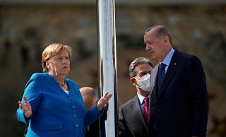 Recep Tayyip Erdogan (r.) und Angela Merkel im Oktober vergangenen Jahres in Istanbul. - Foto: Francisco Seco/AP/dpa/Archiv Recep Tayyip Erdogan (r.) und Angela Merkel im Oktober vergangenen Jahres in Istanbul. - Foto: Francisco Seco/AP/dpa/Archiv