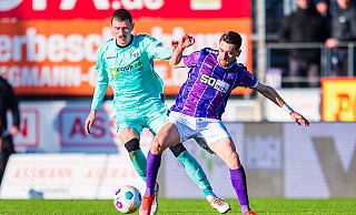 SCP-Verteidiger Calvin Brackelmann (l.), hier im Duell gegen den Osnabrücker Charalambos Makridis, verbuchte seine ersten beiden Zweitliga-Einsätze. - Imago Images SCP-Verteidiger Calvin Brackelmann (l.), hier im Duell gegen den Osnabrücker Charalambos Makridis, verbuchte seine ersten beiden Zweitliga-Einsätze. - Imago Images