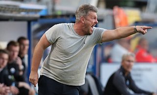SCP-Coach Lukas Kwasniok, hier im Heimspiel gegen Wehen Wiesbaden, war auch am Dienstag nach dem Training on fire. - Imago Images SCP-Coach Lukas Kwasniok, hier im Heimspiel gegen Wehen Wiesbaden, war auch am Dienstag nach dem Training on fire. - Imago Images