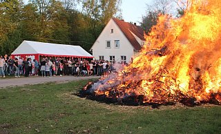 Auch das traditionelle Osterfeuer beim SV 06 Oetinghausen fällt aus. - Yvonne Gottschlich Auch das traditionelle Osterfeuer beim SV 06 Oetinghausen fällt aus. - Yvonne Gottschlich