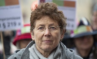 Ärztin Christina Hänel hat sich lange für die Abschaffung des Paragrafen 219a eingesetzt. - picture alliance/dpa Ärztin Christina Hänel hat sich lange für die Abschaffung des Paragrafen 219a eingesetzt. - picture alliance/dpa
