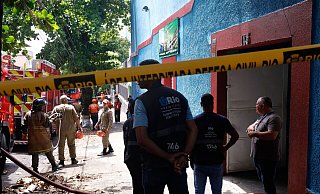 Ein Feuer hat in der Fabrik erheblichen Schaden angerichtet. - Tânia Rêgo/Agencia Brazil/dpa Ein Feuer hat in der Fabrik erheblichen Schaden angerichtet. - Tânia Rêgo/Agencia Brazil/dpa