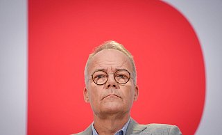 Der Dauerstreit in der Ampel-Koalition hat viel mit der Schuldenbremse zu tun. Aus der Union kommen nun neue Töne zu dem Thema, die von der SPD im beginnenden Wahlkampf aufgegriffen werden. - Kay Nietfeld/dpa Der Dauerstreit in der Ampel-Koalition hat viel mit der Schuldenbremse zu tun. Aus der Union kommen nun neue Töne zu dem Thema, die von der SPD im beginnenden Wahlkampf aufgegriffen werden. - Kay Nietfeld/dpa